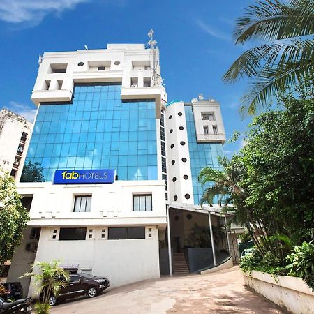 Fabhotel Savoy Suites Mumbai Airport Kültér fotó