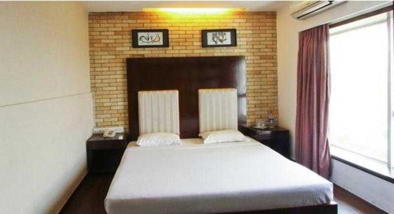 Fabhotel Savoy Suites Mumbai Airport Kültér fotó